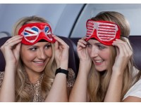 Компания «Virgin Atlantic» создала маски для сна, украшенные кристаллами Swarovski, стоимостью в $4,000